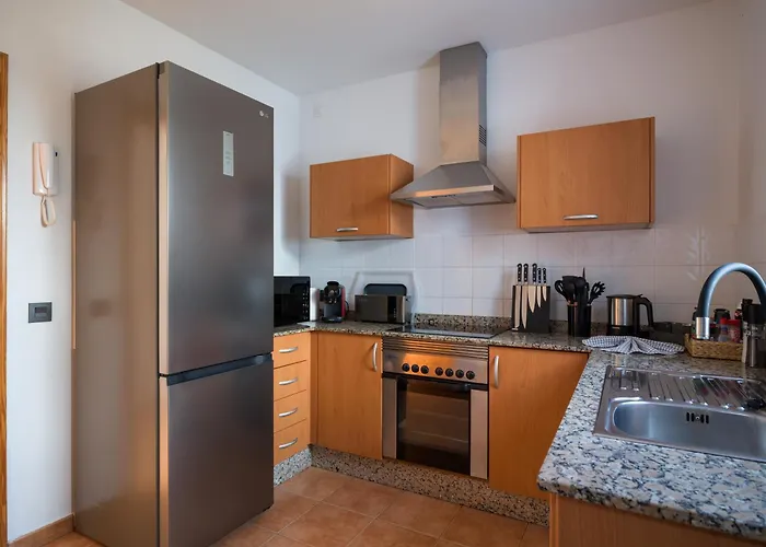 Victoria - Playa Blanca (Lanzarote)