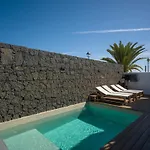 Victoria - Playa Blanca (Lanzarote)